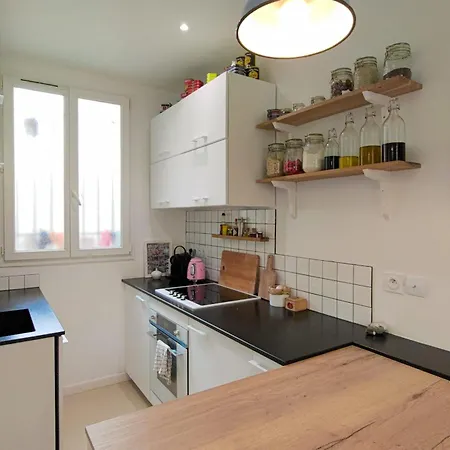 Cosy In The 11th Arrondissement Paris