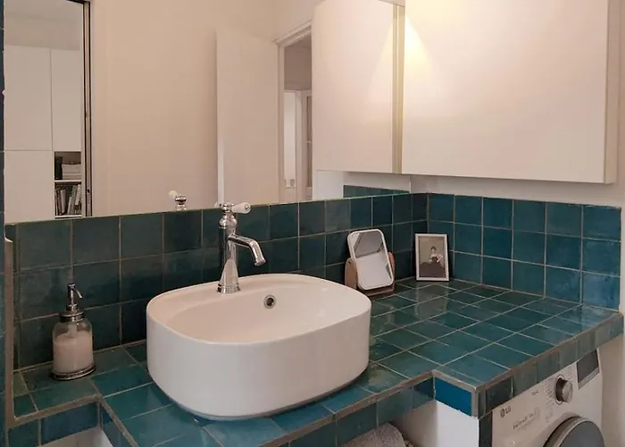 Cosy In The 11th Arrondissement Apartament *